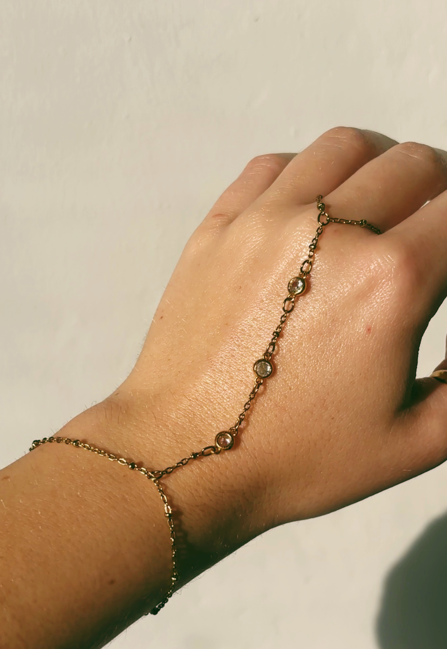 Aero Hand Chain